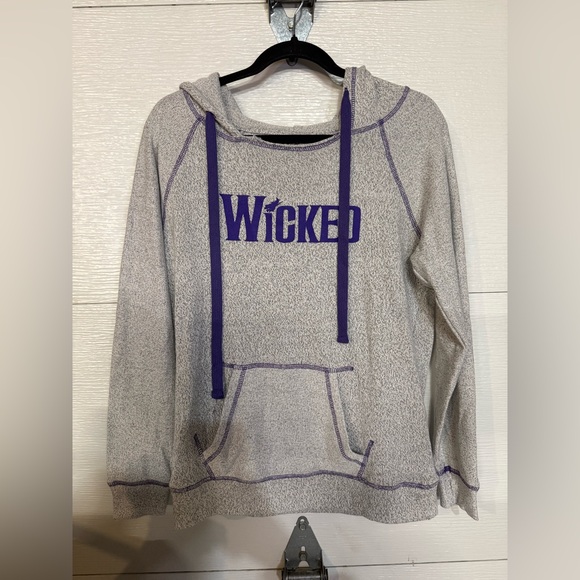 WICKED THE MUSICAL OFFICIAL MERCH HOODIE MEDIUM - Picture 2 of 3